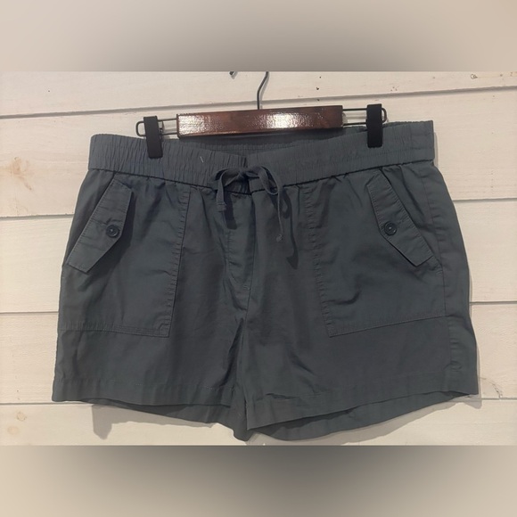 Loft Anne Taylor Dusty Blue  Cargo
Shorts Size Medium . Great condition! - Picture 1 of 9